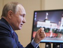Relazione Ue-Russia, contenere Mosca e aiutare spinte democratiche (ANSA)