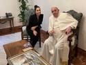 Papa incontra cantante (ANSA)