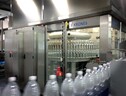 Corre la vendita di acqua minerale italiana, in 5 mesi +6,4% (ANSA)