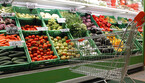Un'immagine d'archivio di un carrello della spesa in un supermercato (ANSA)