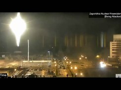 Le forze russe colpiscono la centrale nucleare di Zaporizhzhia (ANSA)