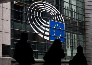 'I fondi europei all'Ucraina non sono adeguatamente monitorati' (ANSA)