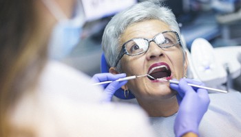 Mantenere il 'sorriso a 32 denti' per prevenire la demenza (ANSA)