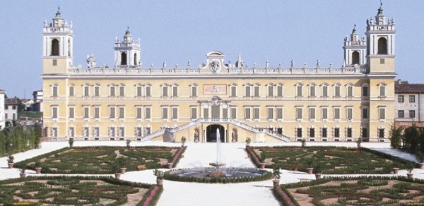 Le porcellane dei Duchi di Parma alla Reggia di Colorno © ANSA