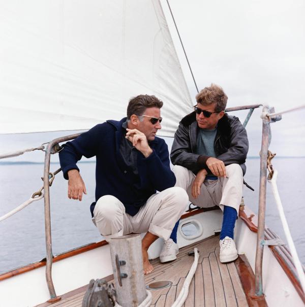 The Kennedy Years president kennedy et Peter Lawford © ANSA