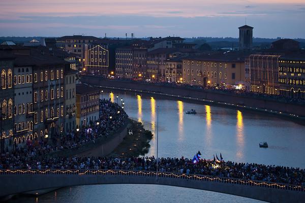 La notte della Luminara a Pisa © ANSA