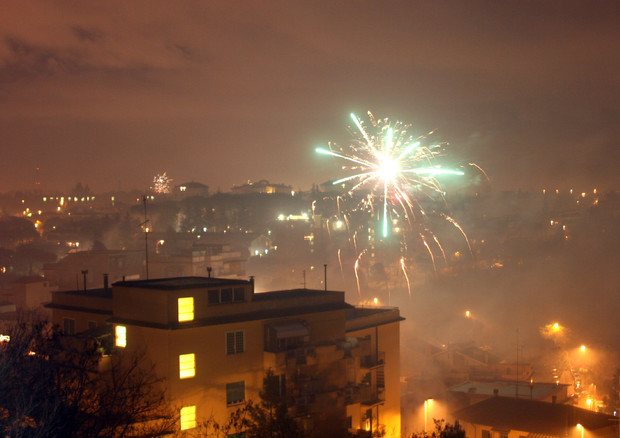 Fuochi d'artificio in una immagine di archivio © ANSA 