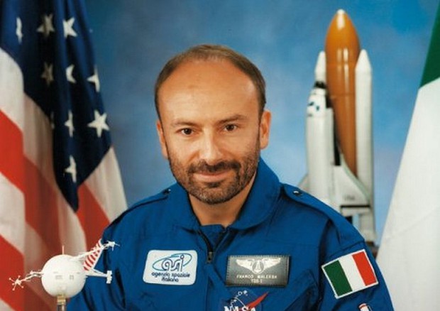 Il primo astronauta italiano, Franco Malerba, all'epoca della missione sullo Shuttle, nel 1992 (fonte: NASA) © Ansa