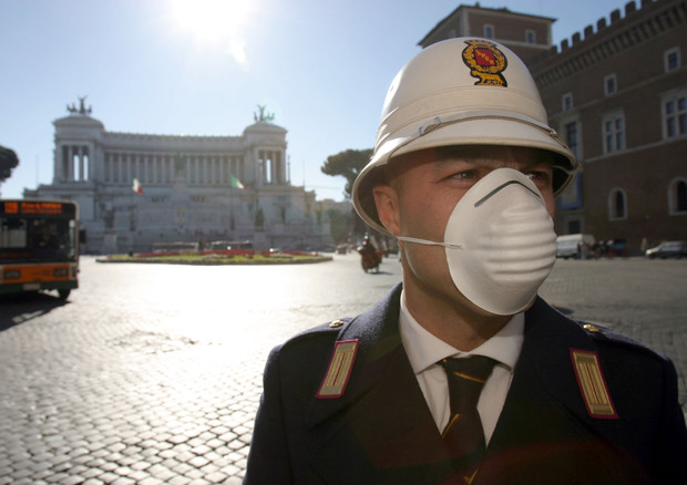 Smog: Roma e Milano bocciate tra 23 città europee © ANSA 