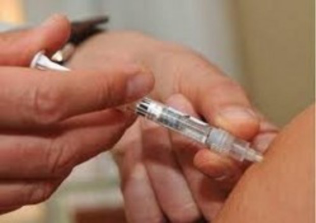 Ricciardi (Iss), da irresponsabili non vaccinare in Toscana contro meningite © ANSA