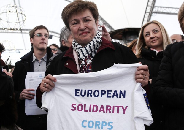 La vicepresidente della Commissione Ue Georgieva presenta il corpo di solidarietà Ue © EPA