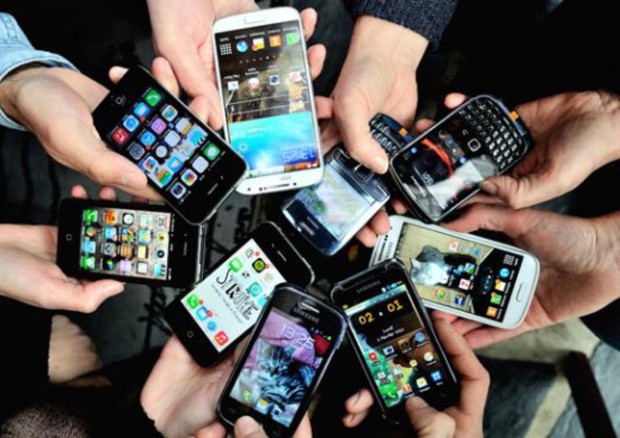Stop al roaming nell'Unione europea, dal 15 giugno fine dei costi aggiuntivi © ANSA