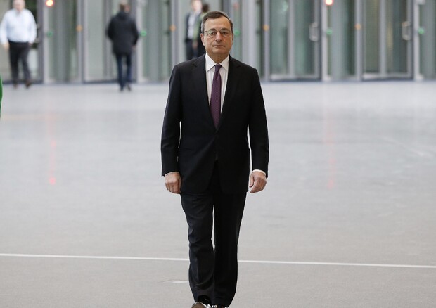 Ue: conflitto interesse, indagine Ombudsman Ue su Draghi © AP