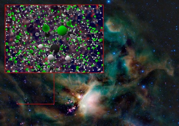 Tracce di clorometano scoperte nella culla di stelle IRAS 16293-2422 e sulla cometa 67/P (fonte: B. Saxton, NRAO/AUI/NSF; NASA/JPL-Caltech/UCLA) © Ansa