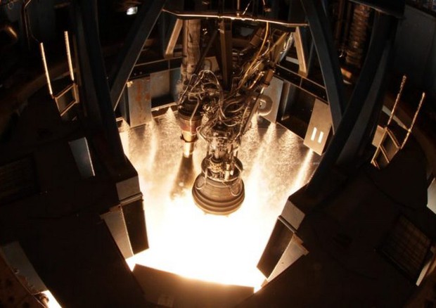 Il motore del lanciatore Falcon 9 esploso durante un test (fonte: SpaceX) © Ansa