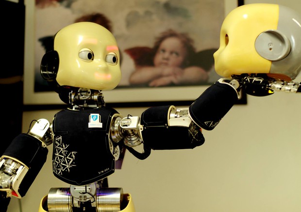 'Essere o non essere...', il robot ICub come Amleto (fonte: Pedro Vicente, Vislab@ISR-Lisboa, Robohub) © Ansa