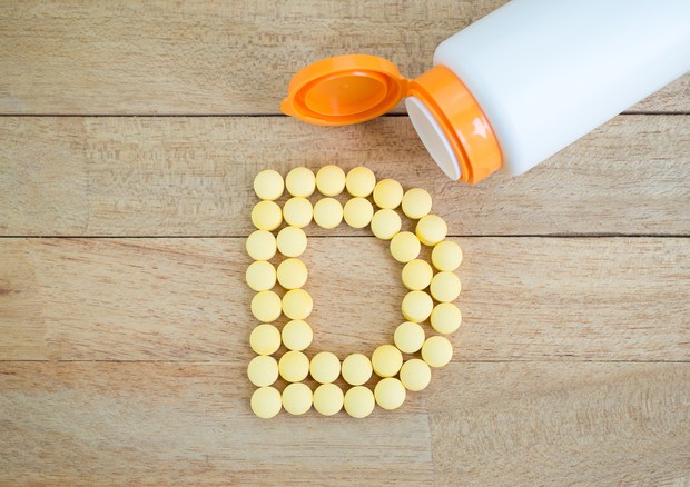 Supplementi di calcio e vitamina D non riducono il rischio fratture © Ansa