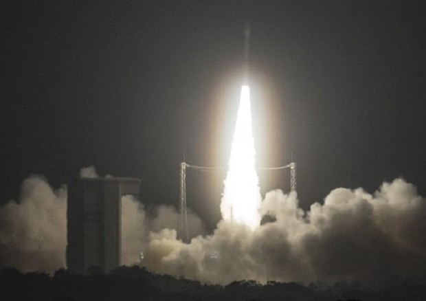 Il primo lancio di Vega del 2017, porta in orbita il satellite europeo Sentinel 2B (fonte: Arianespace) © Ansa