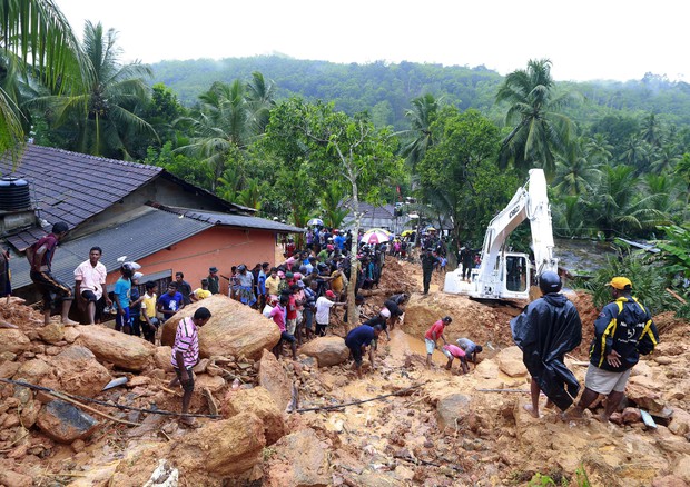 Sri Lanka Mudslides © AP