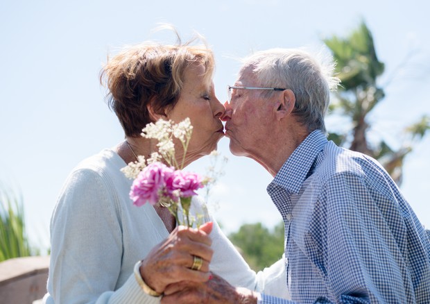 Una coppia di 70enni. Migliorata la loro salute cardiaca © Ansa