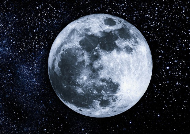 Arriva la Luna del raccolto: è la Luna più vicina all'equinozio d'autunno, che nei giorni intorno al plenilunio sorge circa mezzora prima e rende le notti ancora più luminose (fonte: Pixabay) © Ansa