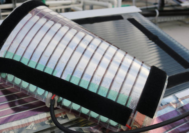 I pannelli solari stampati a bassissimo costo. Fonte: Università di Newcastle © Ansa