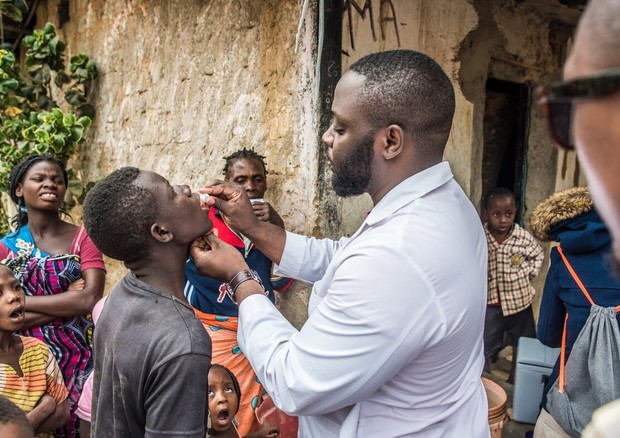 I ministri africani della Salute riuniti a Dakar intenzionati a incrementare gli sforzi a sostegno delel politiche di salute pubblica, come quelle cotro il colera (fonte: OMS) © Ansa