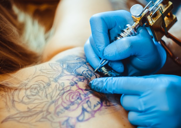 Dermatologi europei, più controlli sugli inchiostri per i tatuaggi -  Medicina 