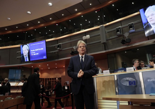 Paolo Gentiloni in audizione al Parlamento Ue © AP