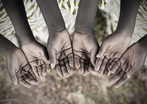 In Congo la più grande epidemia di morbillo al mondo, oltre 4.000 morti di cui 90% bimbi © Ansa