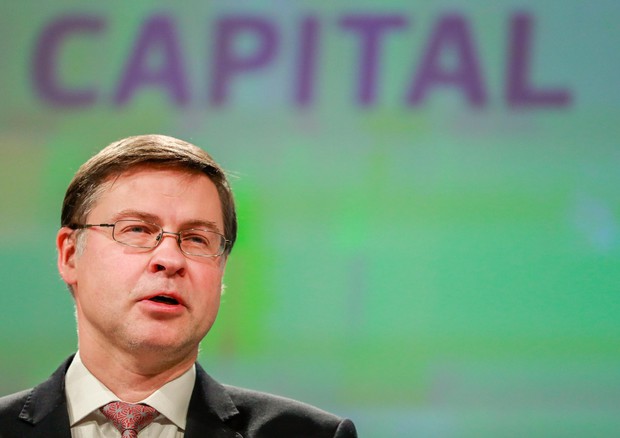 Dombrovskis, nuova frenata Pil Ue, specialmente Italia © EPA
