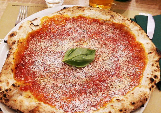 Per il terzo anno consecutivo Pepe in Grani di Franco Pepe a Caiazzo in provincia di Caserta si conferma la miglior pizzeria d'Italia e del mondo © ANSA