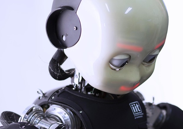 Il robot umanoide iCub (fonte: IIT) © ANSA