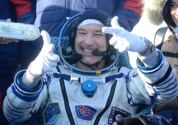 Luca Parmitano al suo rientro sulla Terra (fonte: ESA) (ANSA)