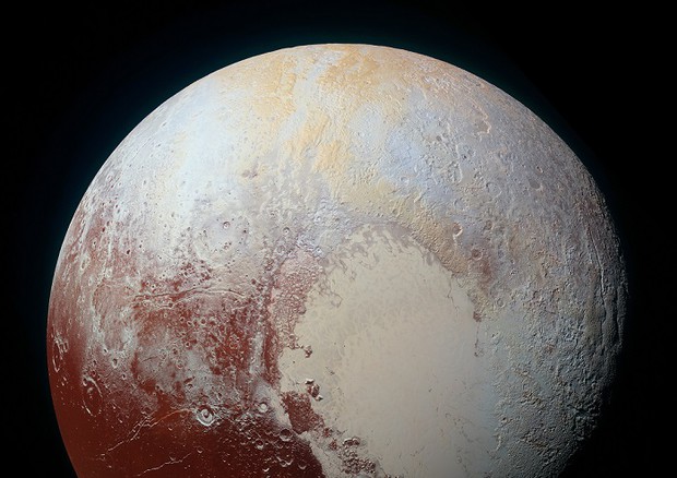 Plutone ripreso dalla sonda New Horizons nel 2015 (fonte: NASA/JHUAPL/SwRI) © Ansa