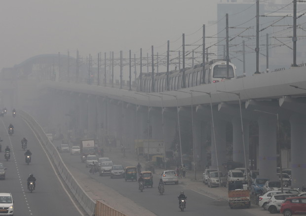 Delhi's November air pollution hits worst level since 2015 © EPA