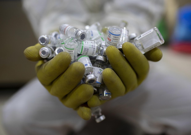 Vaccini Covid © EPA