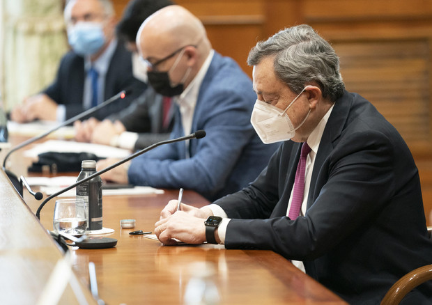 Draghi presiede 1/ma riunione Comitato transizione ecologica © ANSA