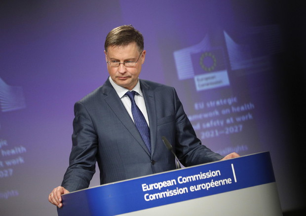 ++ Dombrovskis, serve riduzione debito realistica per governi ++ © EPA