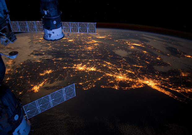 La Terra vista dalla Stazione Spaziale Internazionale (fonte: NASA) © Ansa