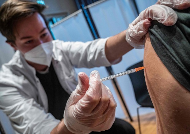 L'inoculazione di un vaccino © AFP