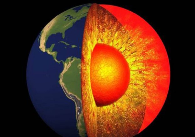 Rappresentazione grafica dell'interno della Terra (fonte: NASA/JPL) © Ansa