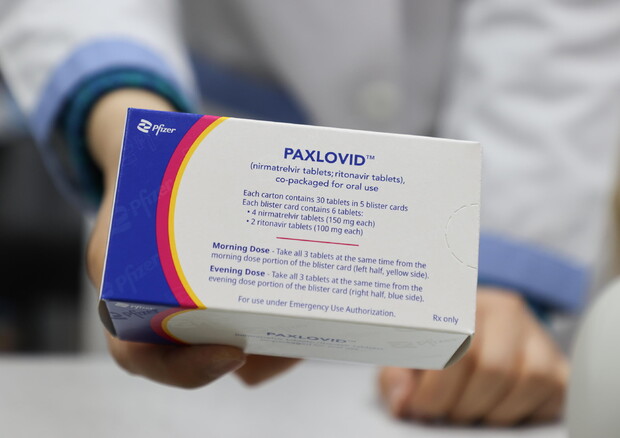 Covid: accordo per antivirale Paxlovid nelle farmacie © EPA