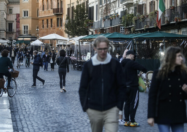 Gente a piazza Navona, Roma © ANSA