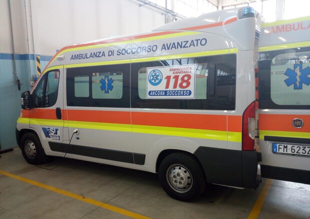 Sanit�. ambulanza 118 a Fabriano © ANSA