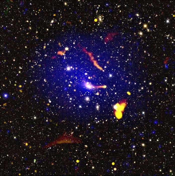 Mysterious radio emissions from a group of galaxies – space and astronomy