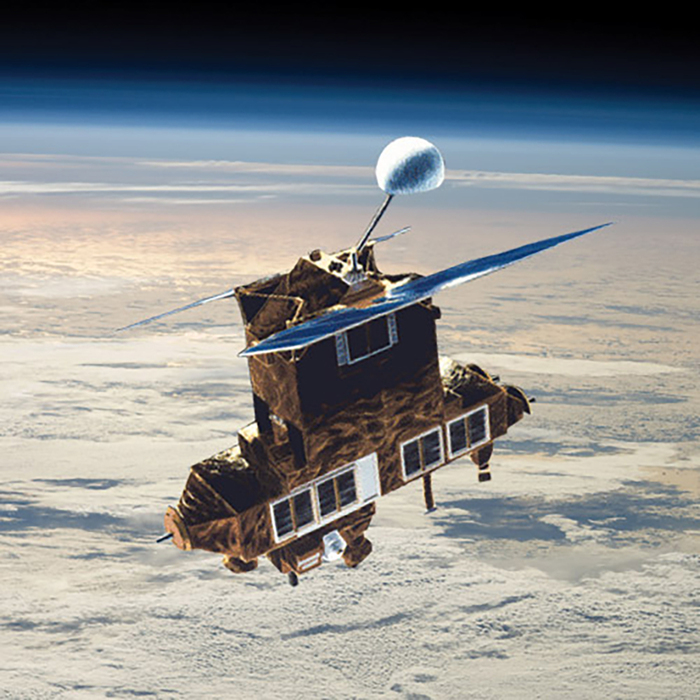 Um satélite da NASA e parte de um foguete caem em direção à Terra – Espaço e Astronomia