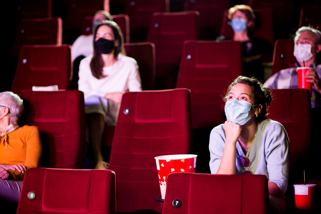 Perché al nostro cervello piace andare al cinema 
