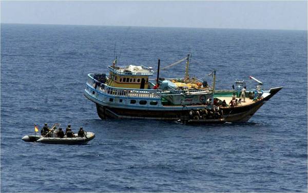 Nave Vietnam paga a pirati somali 23 mln euro