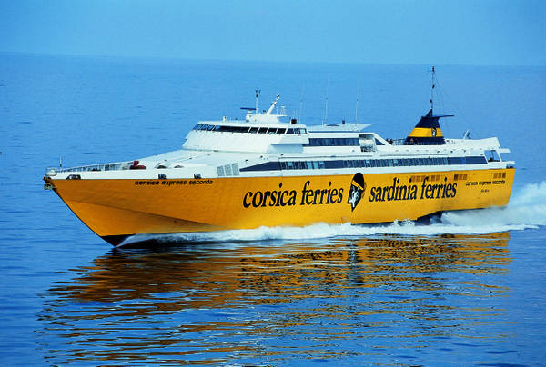 Traghetto della Corsica Ferries